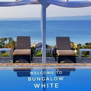 White Tennis & , Pefkochori Yunanistan